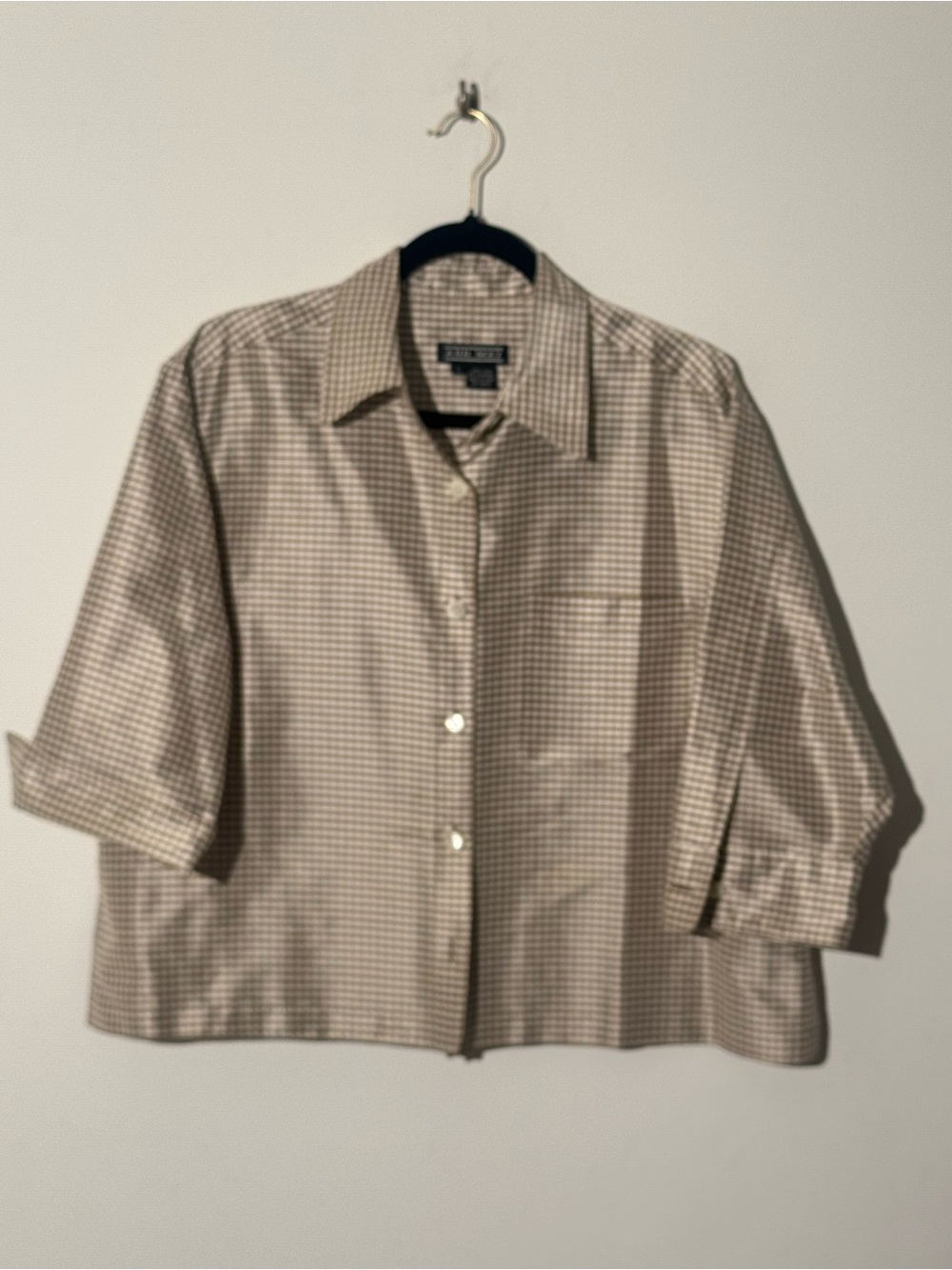 Ann May VINTAGE button down blouse. 
Size L. 100% silk